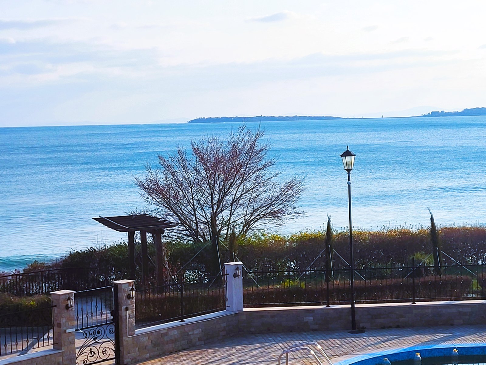 3-комнатная квартира с видом на море, первая линия в Costal Dreams, Свети Влас, Болгария