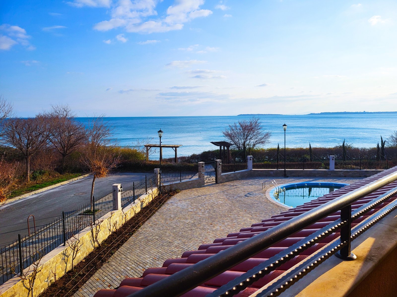 3-комнатная квартира с видом на море, первая линия в Costal Dreams, Свети Влас, Болгария