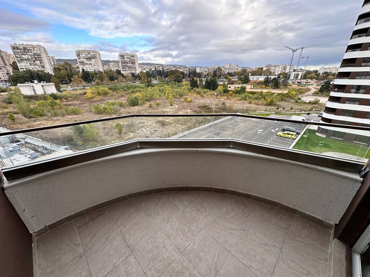 Квартира 1+1 в жилом комплексе Варна Сити