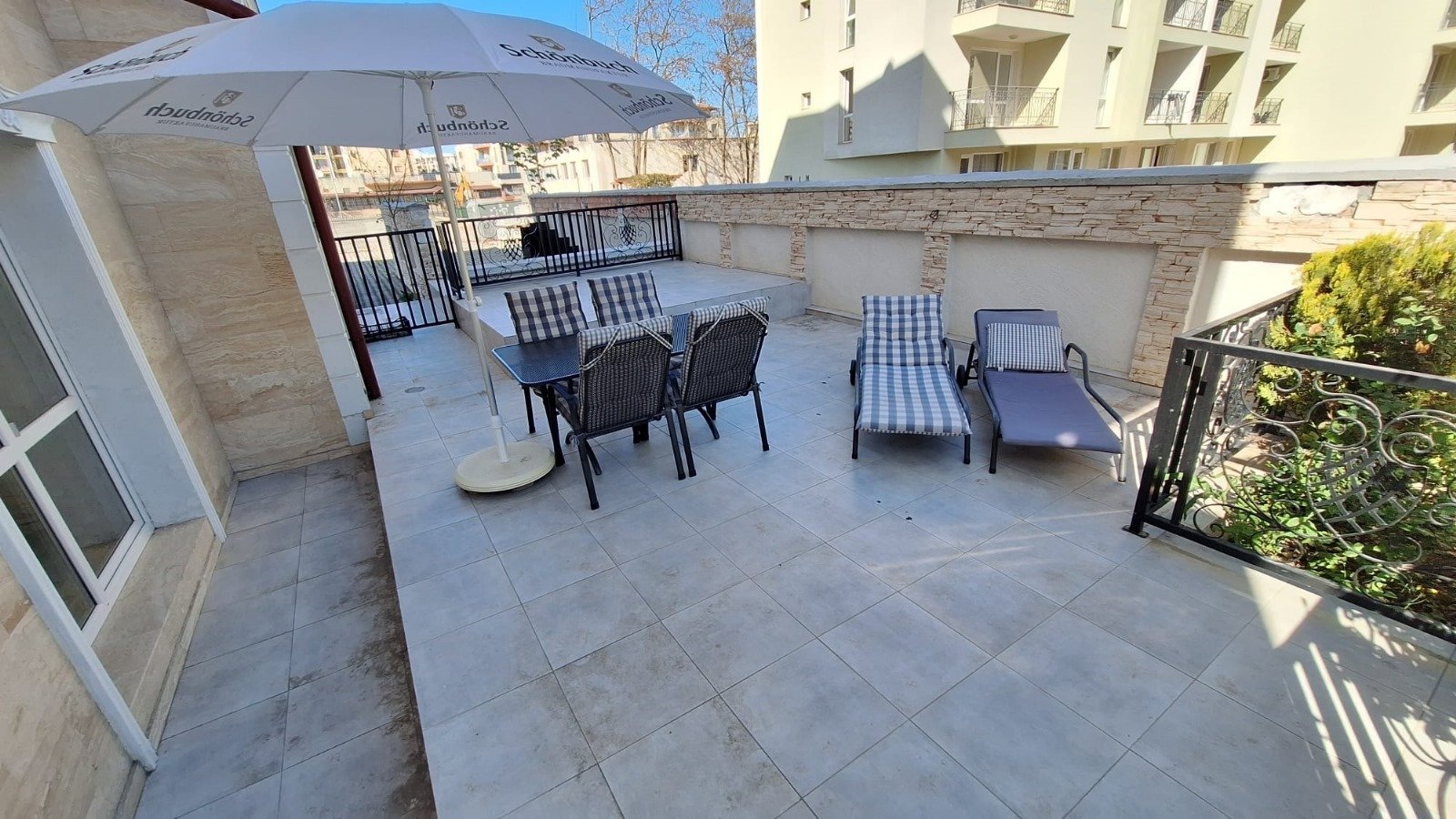 Двухкомнатная квартира в комплексе Магаолия 6 на Солнечном берегу