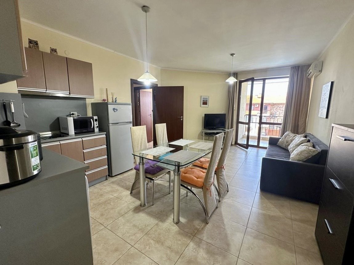 Трехкомнатная квартира в Апполон 5, Равда, Болгария