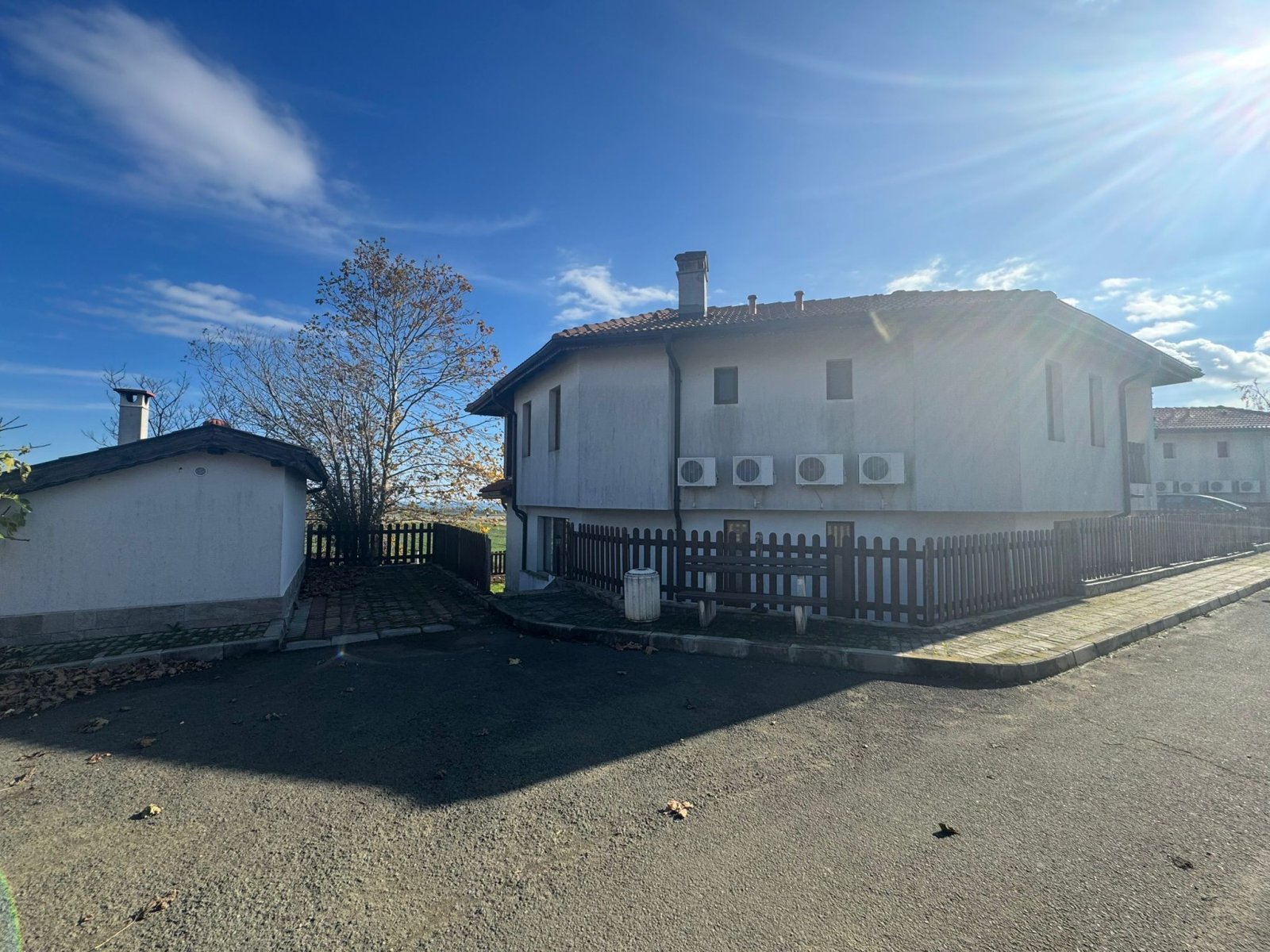 Вилла в комплексе Floral Hills с собственным садом, Каблешково, Болгария