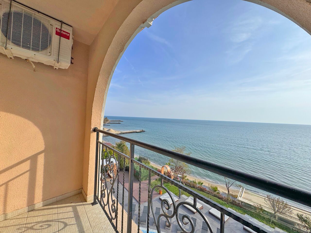 Sveti Vlas: Студия в комплексе Grand Hotel с видом на море в Свети Влас, Болгария 