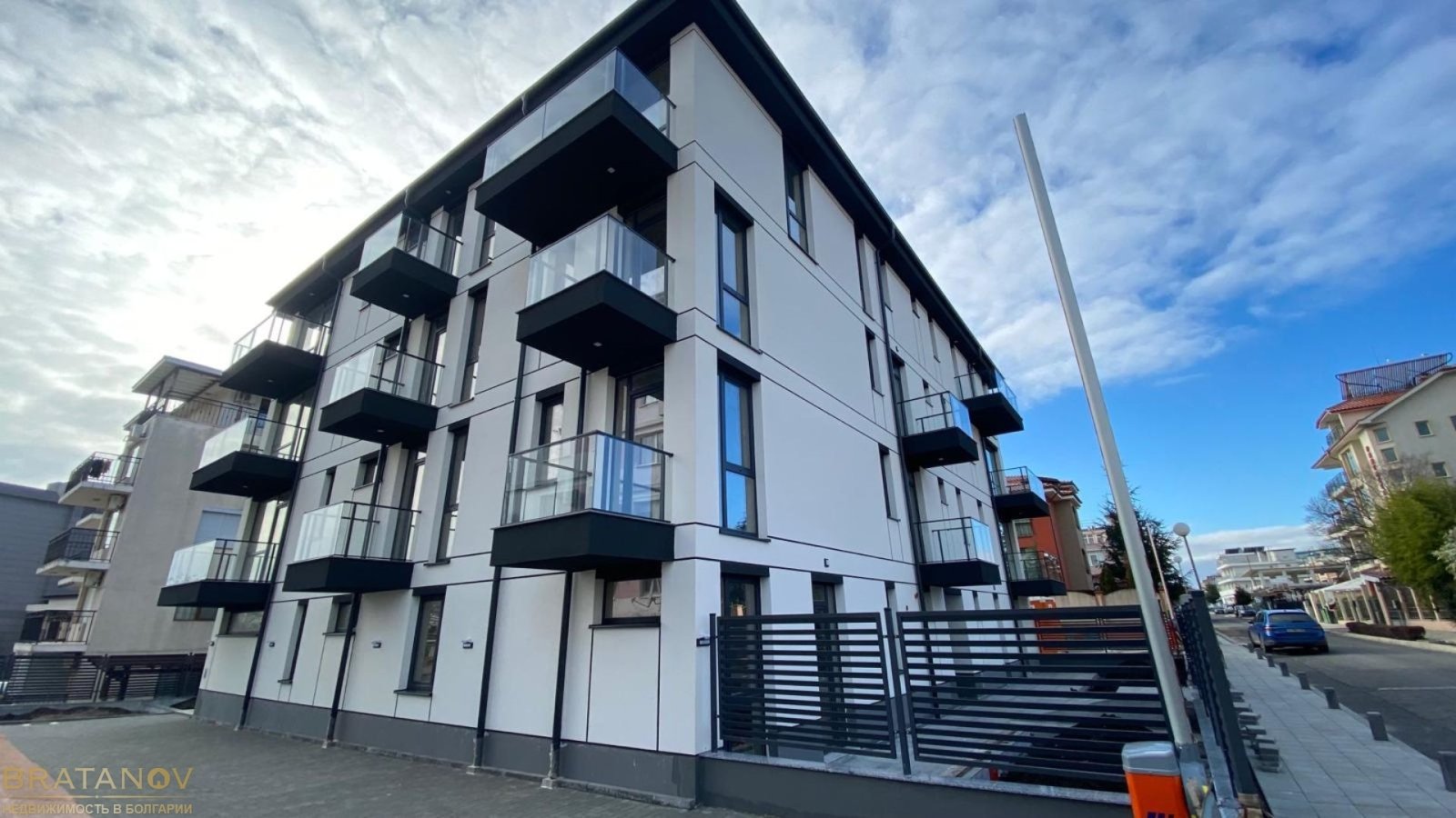 Verschiedene Neubau Wohnungen Rohbau in Ravda mit Meerblick Bulgarien