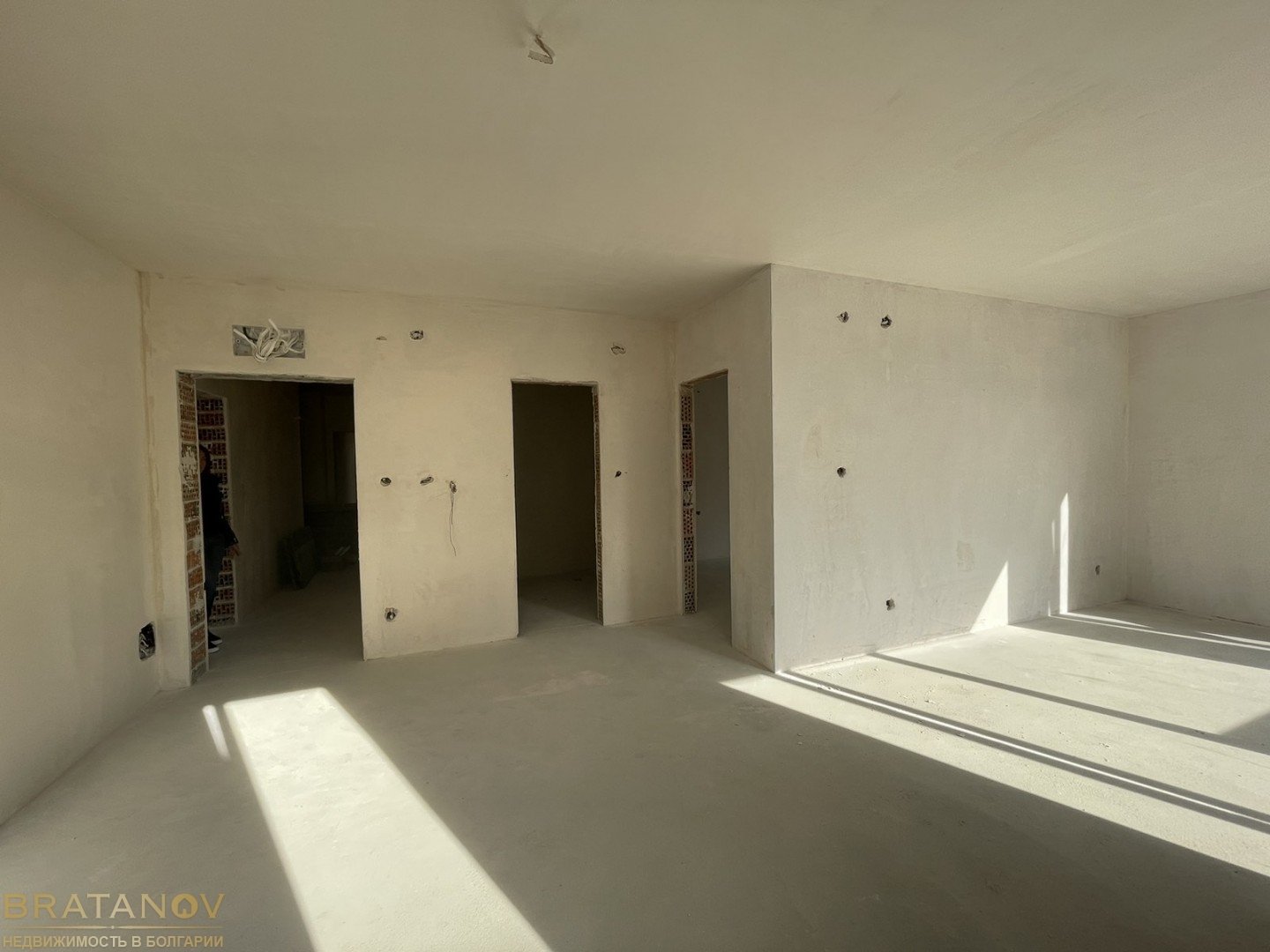 Verschiedene Neubau Wohnungen Rohbau in Ravda mit Meerblick Bulgarien