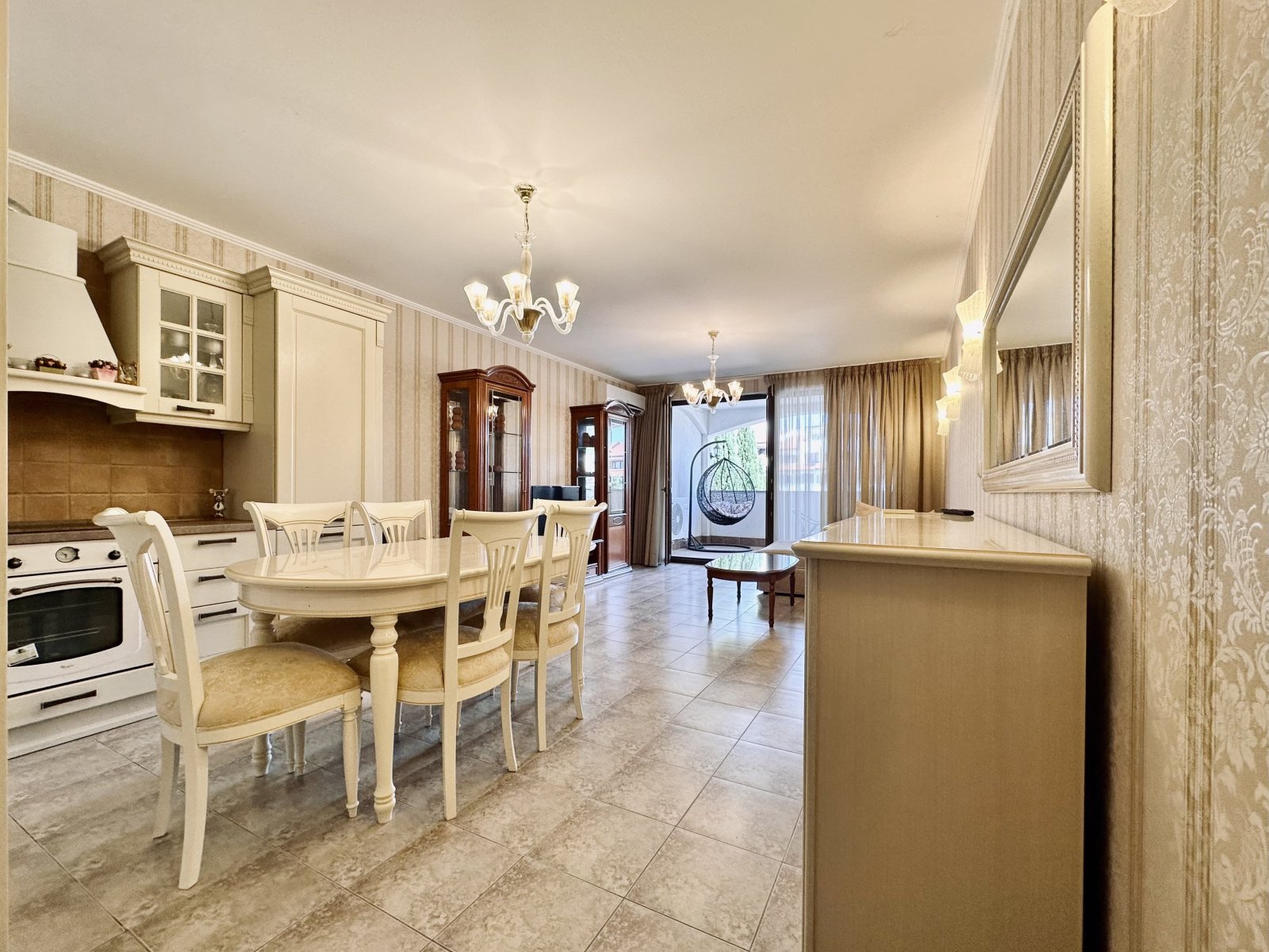 3-комнатная квартира Casa Real с видом на море, Свети Влас, Болгария