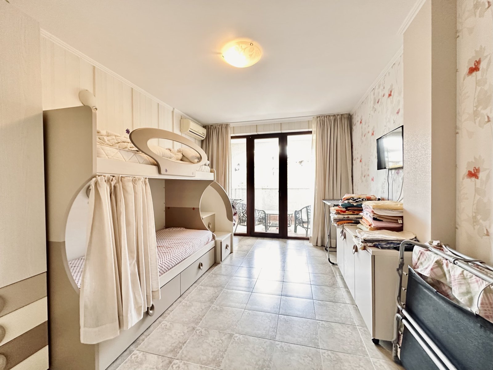 3-комнатная квартира Casa Real с видом на море, Свети Влас, Болгария