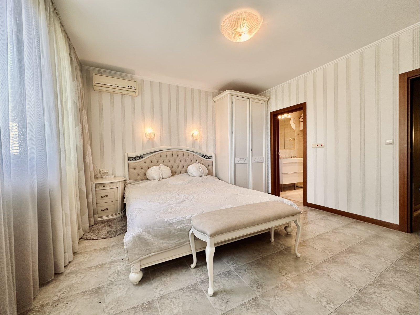 3-комнатная квартира Casa Real с видом на море, Свети Влас, Болгария