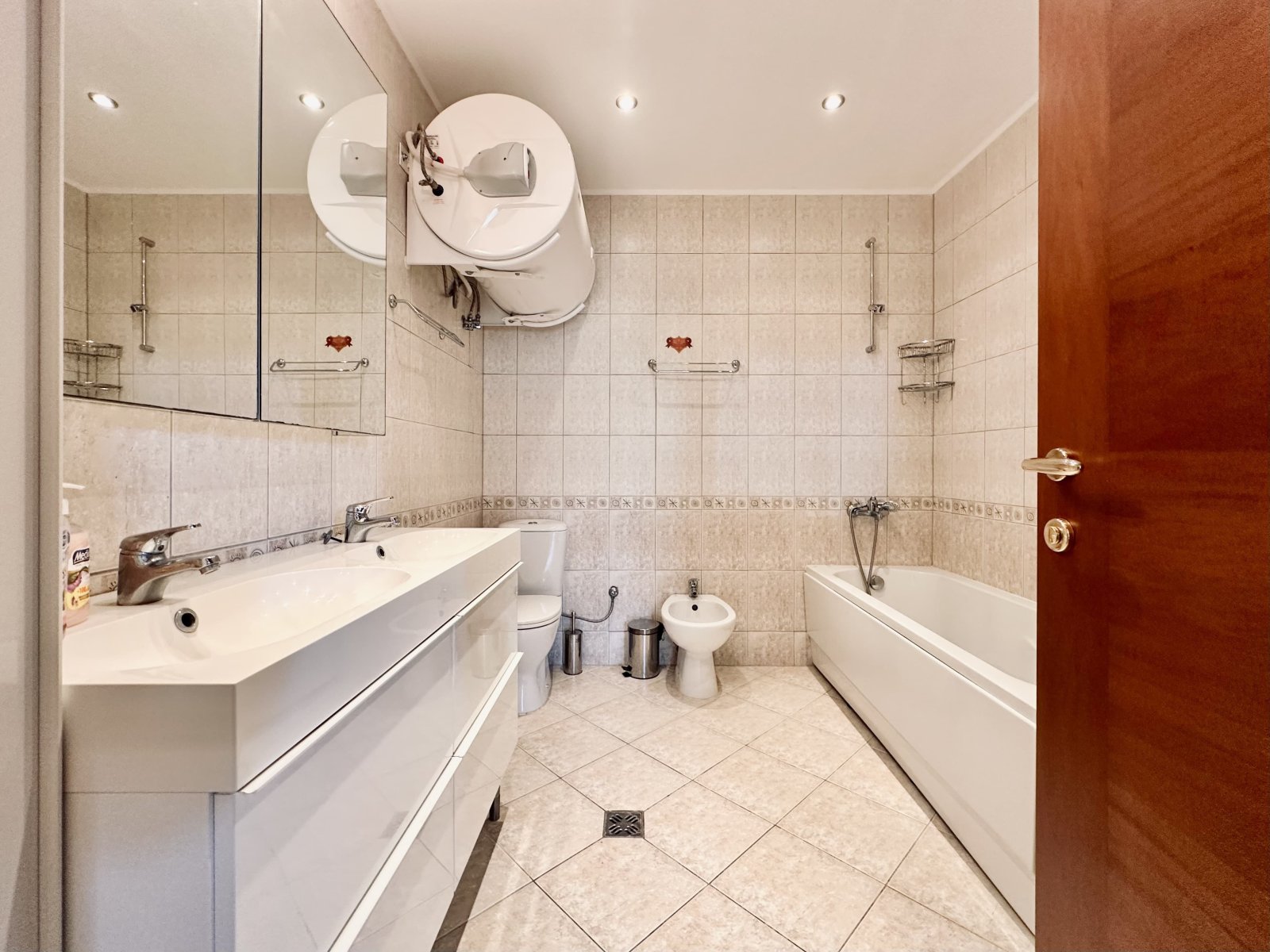 3-комнатная квартира Casa Real с видом на море, Свети Влас, Болгария