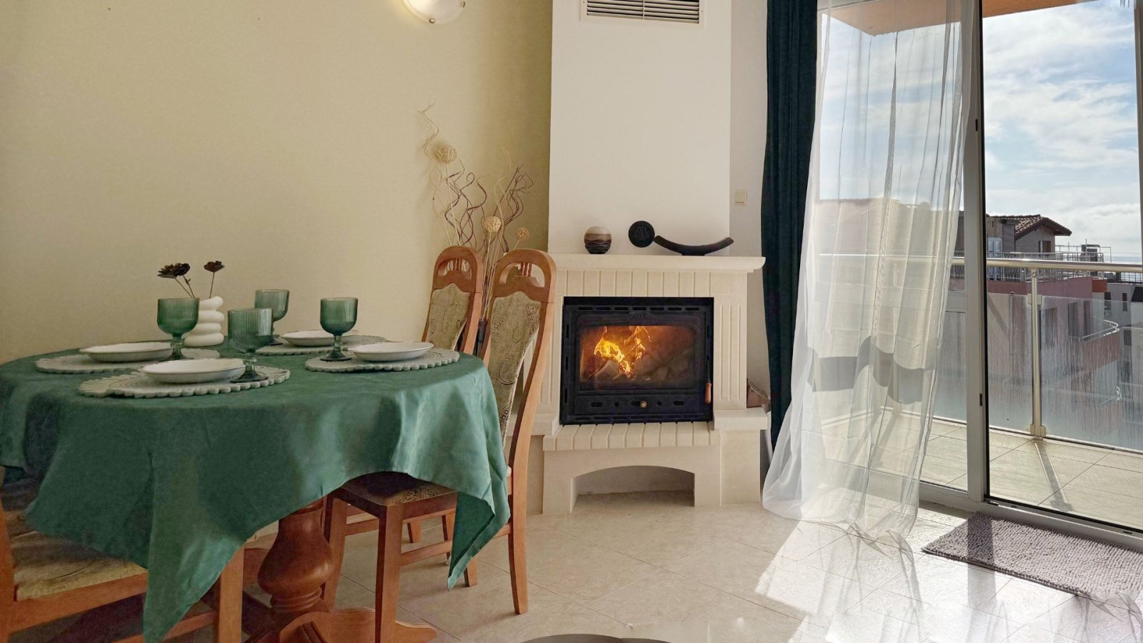 Sveti Vlas: 3-комнатная квартира с видом на море, Vista Residence, Свети Влас, Болгария 