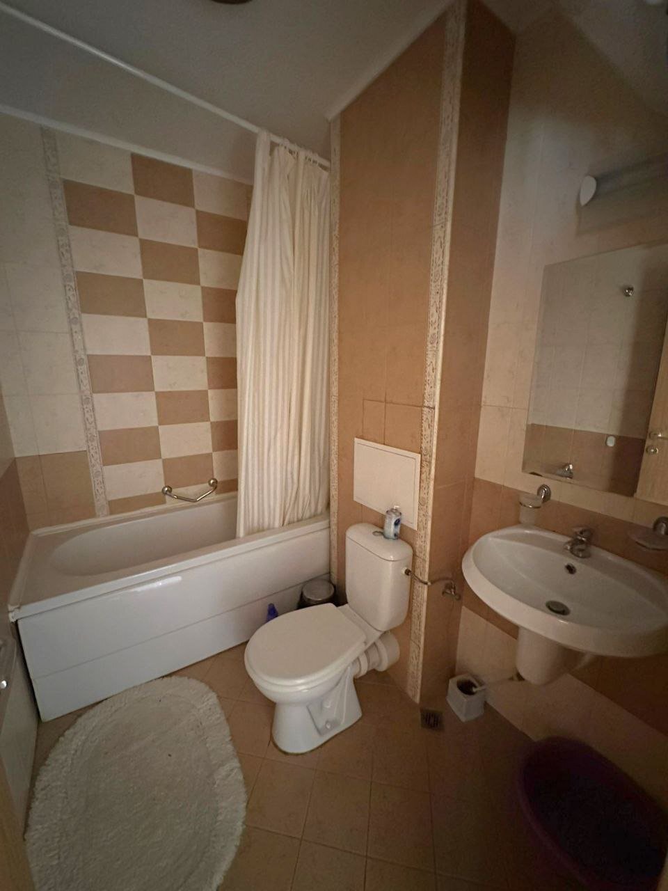 Трехкомнатная квартира в жилом комплексе Роял Сан, Солнечный берег, Болгария