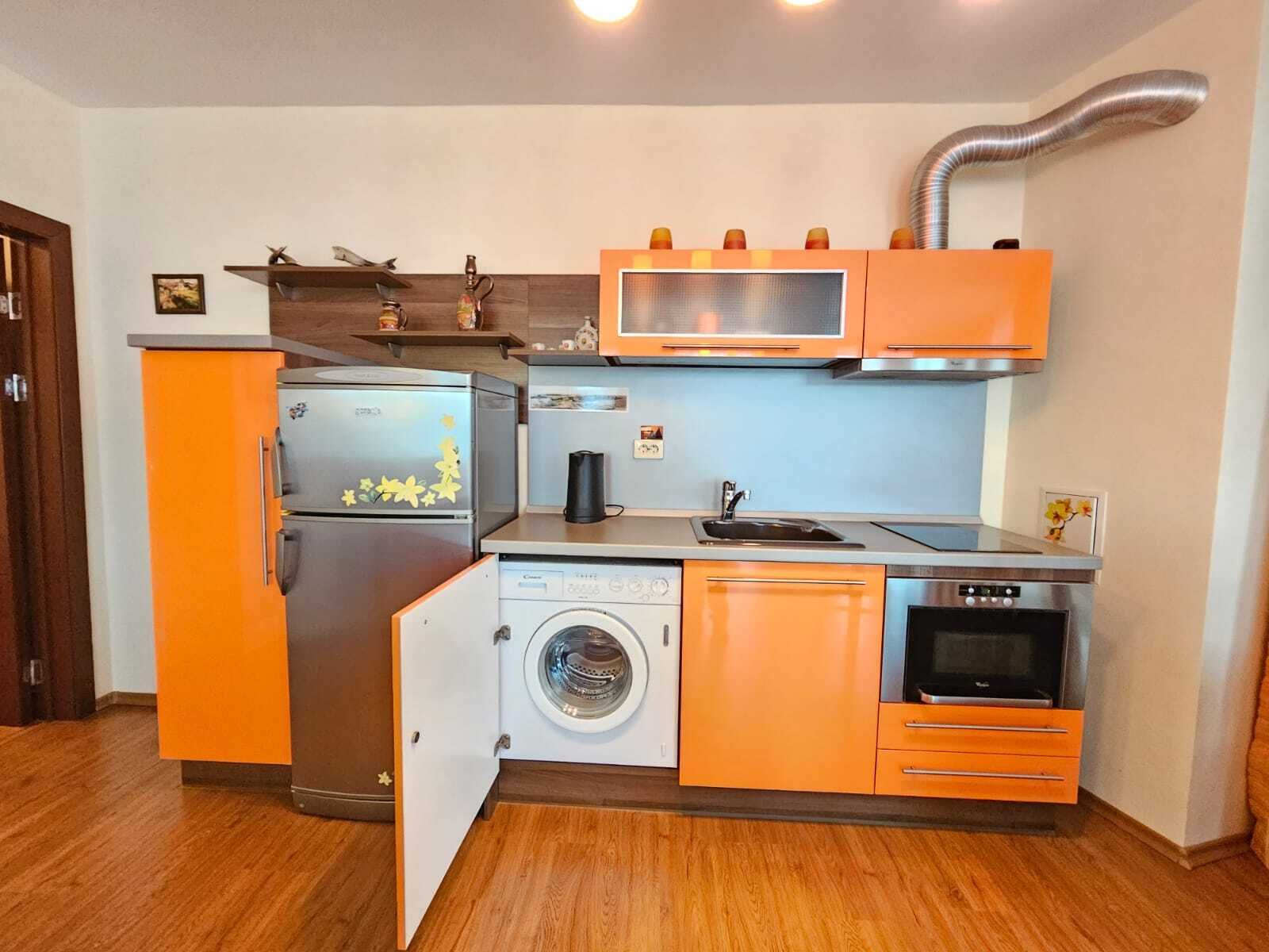 Трехкомнатная квартира с видом на море в Созополе, Болгария