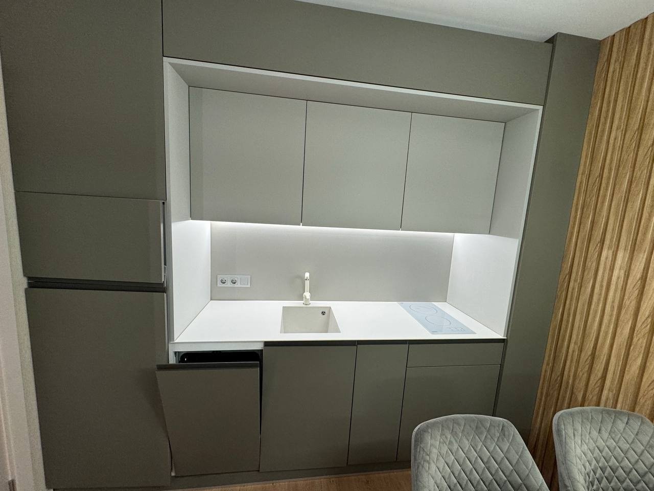 Двухкомнатная квартира с видом на бассейн в комплексе Harmony Suites 14, Солнечный берег, Болгария