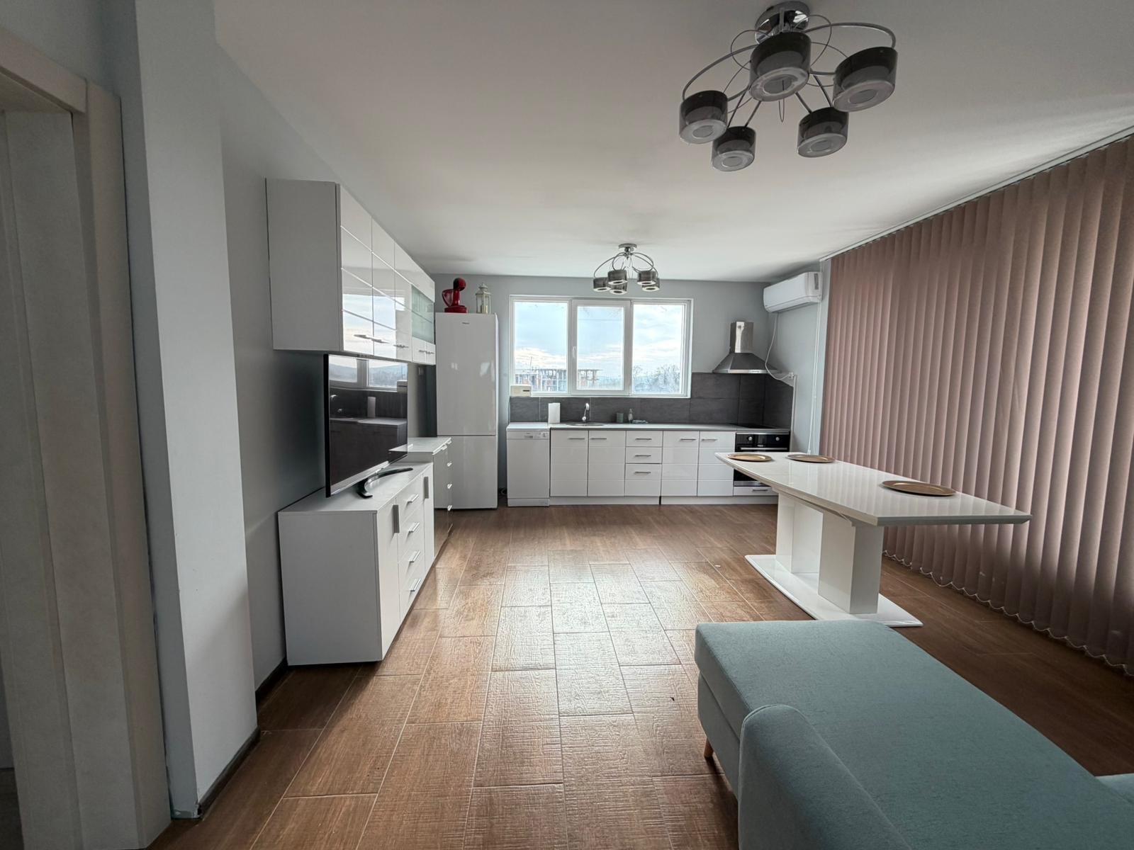 Трехкомнатная квартира с видом на море в Краймории, Бургас, Болгария